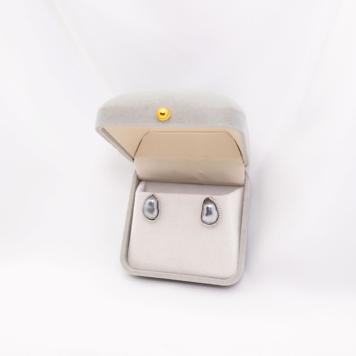 "Diamond Keshi" Premium Freshwater Pearl 10.5mm-11mm Earring