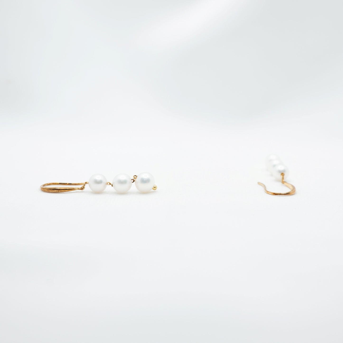 "Ballsy" Premium Freshwater Pearl Dangling Earrings 5.5mm-6mm