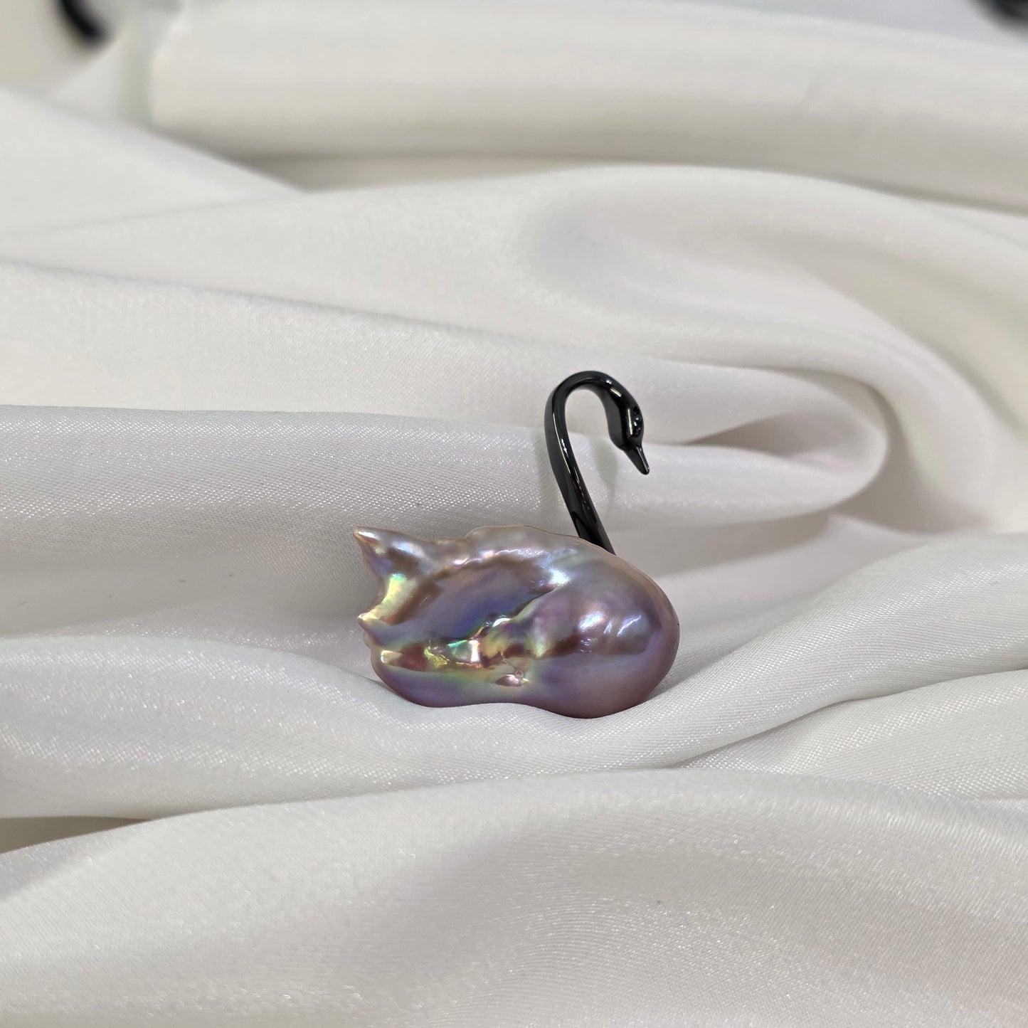"Black Swan" 14.5-15mm Premium Baroque Pearl Ring
