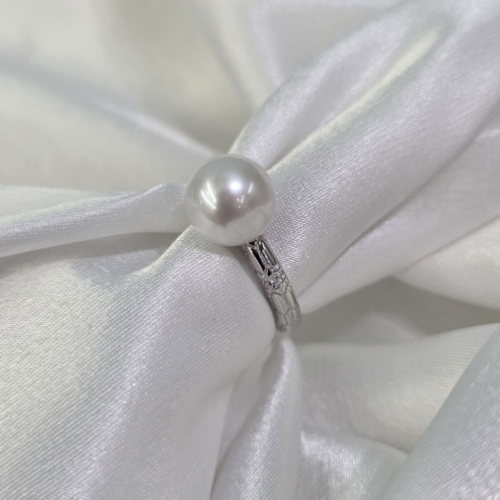 "Adam" 9-9.5mm Premium Freshwater Pearl Rings