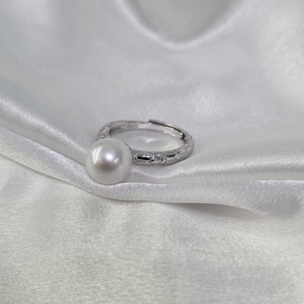 "Adam" 9-9.5mm Premium Freshwater Pearl Rings