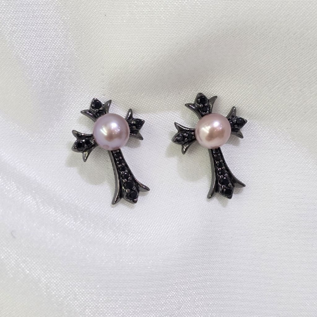 "Crucifixion" 5-6mm Natural Pearl Earrings