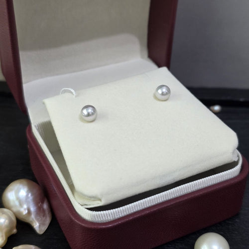 "AU750 Akoya Madama" 6mm Premium Sea Sphere Pearl Earrings