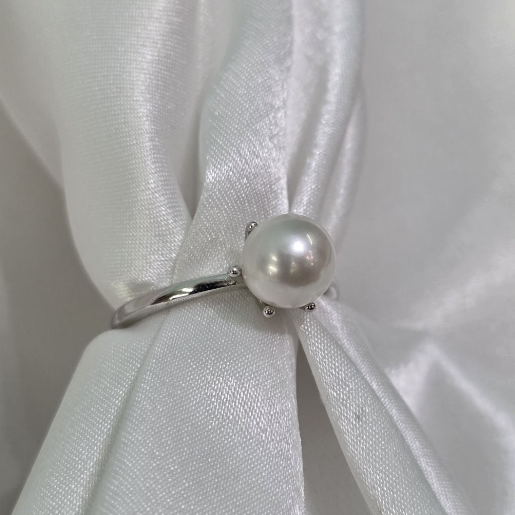 "Devoted" 7.5-8mm Premium Freshwater Pearl Rings