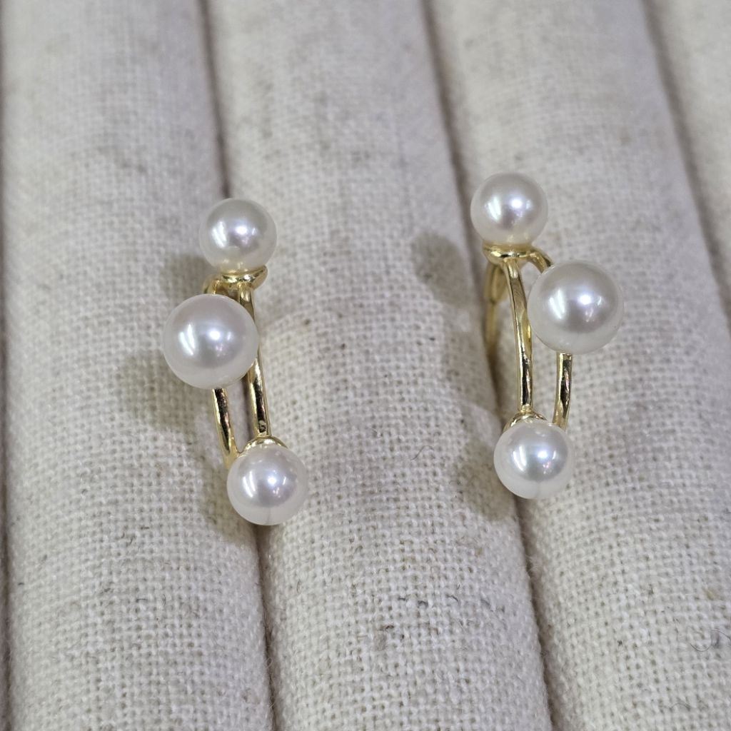 "Edgy" 5-6mm Premium Sea Pearl Earrings