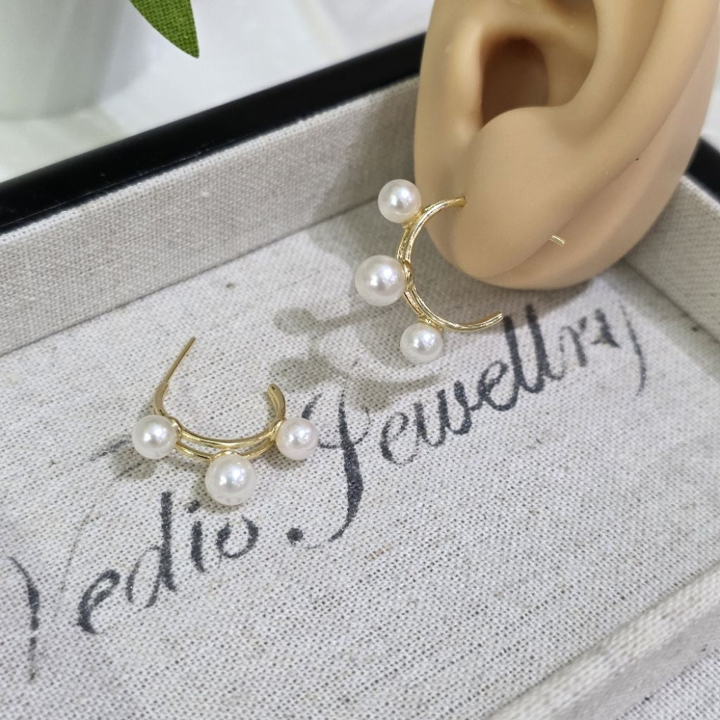 "Edgy" 5-6mm Premium Sea Pearl Earrings