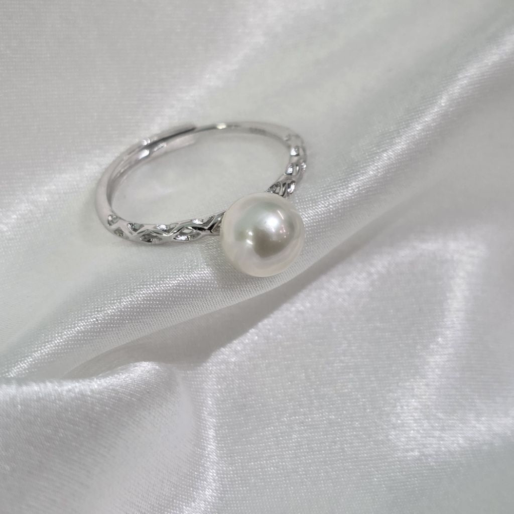 "Indulgence" 7.5-8mm Premium Freshwater Pearl Rings