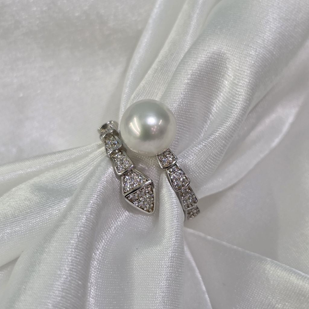 "Nuwa" 8-8.5mm Premium Freshwater Pearl Rings
