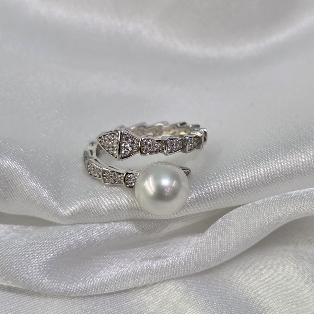 "Nuwa" 8-8.5mm Premium Freshwater Pearl Rings