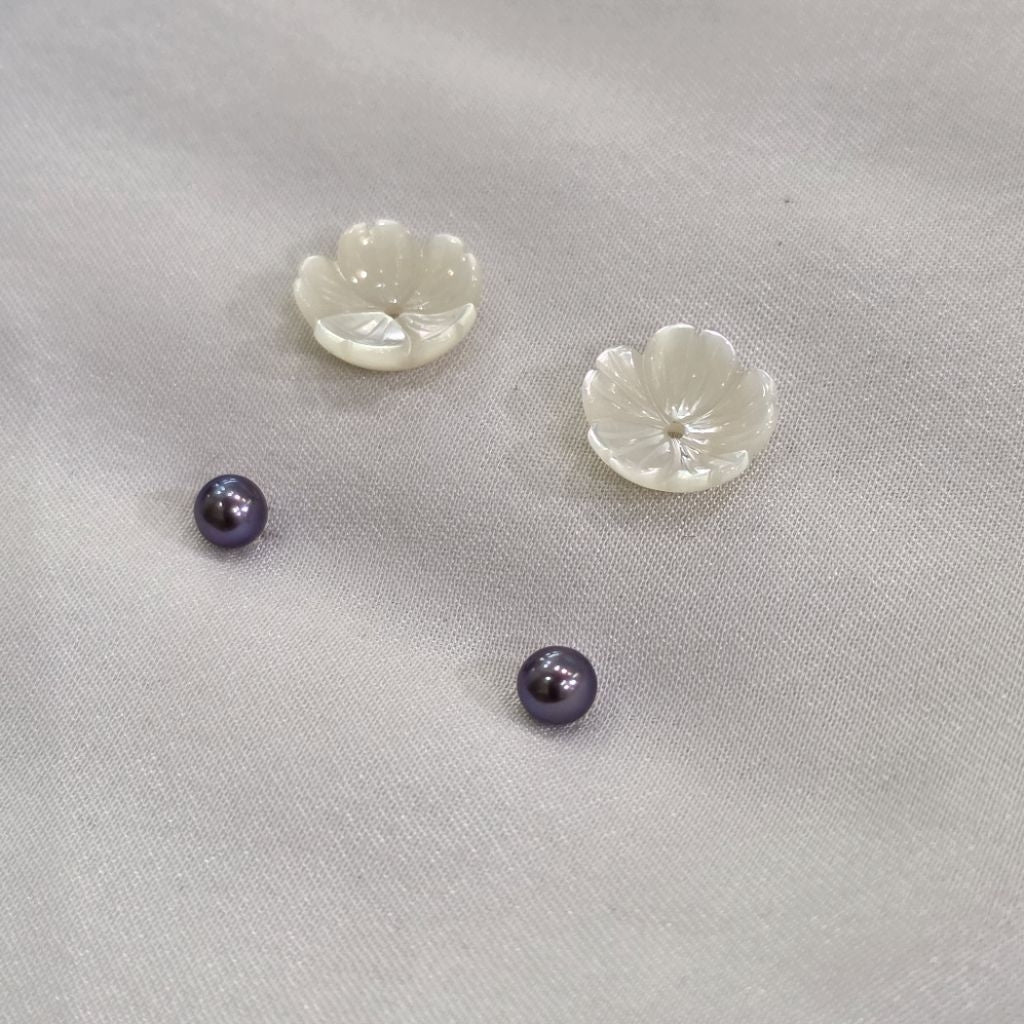 "Pollen" 3-3.5mm Premium Freshwater Dark Pearl Earrings
