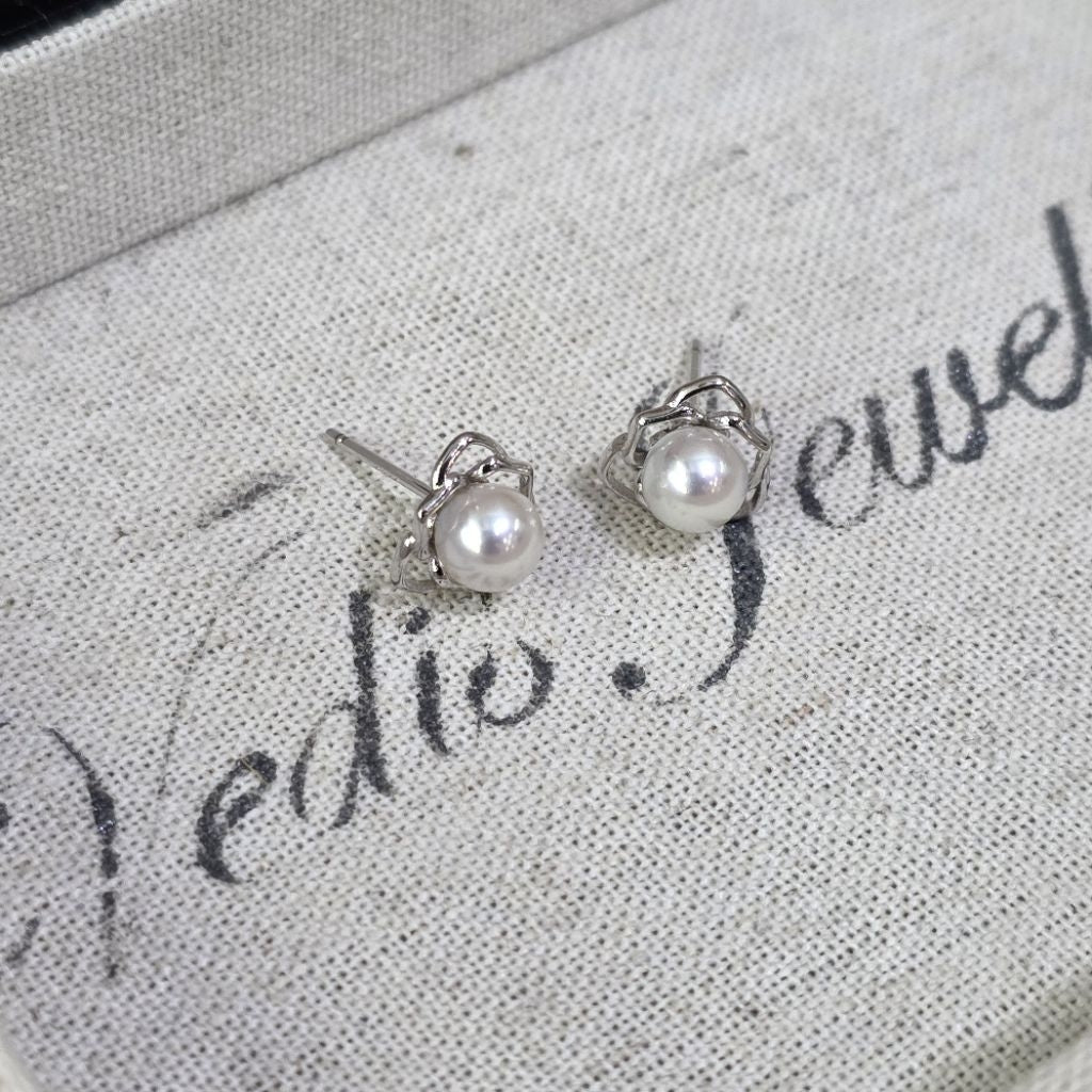 "Queen Bee" 6-6.5mm Premium Sea Pearl Earrings