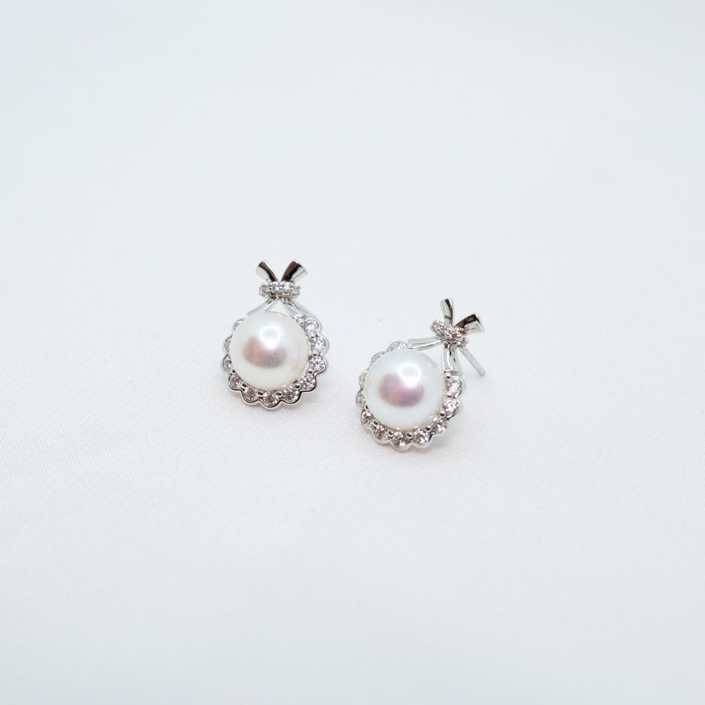 "Erinelle" Premium Freshwater Pearl 8mm-8.5mm Earring