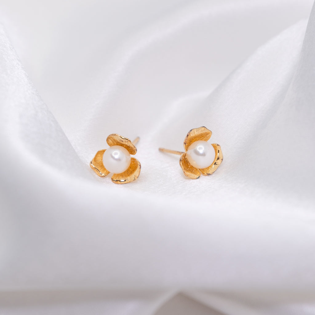 "Peony" Sea Pearl 5mm-5.5mm Earring
