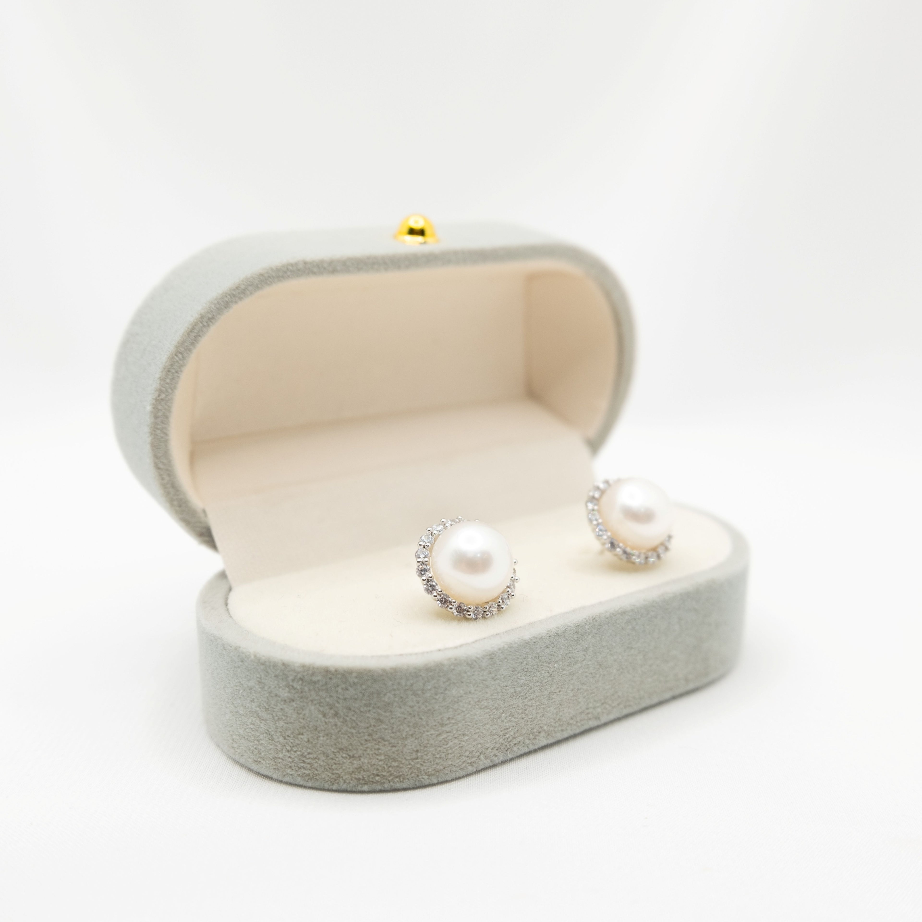 "Heliantha" Premium Freshwater Pearl 9mm-9.5mm Earring