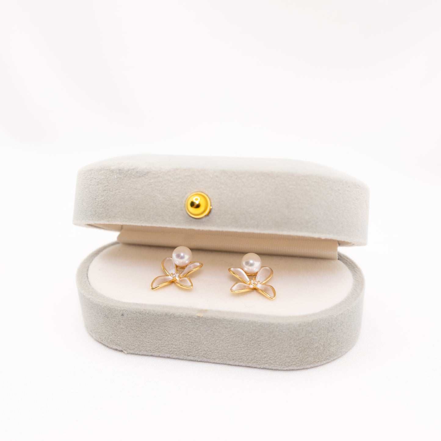 "Bluet" Premium Sea Pearl Ear Studs 5mm-5.5mm Earring