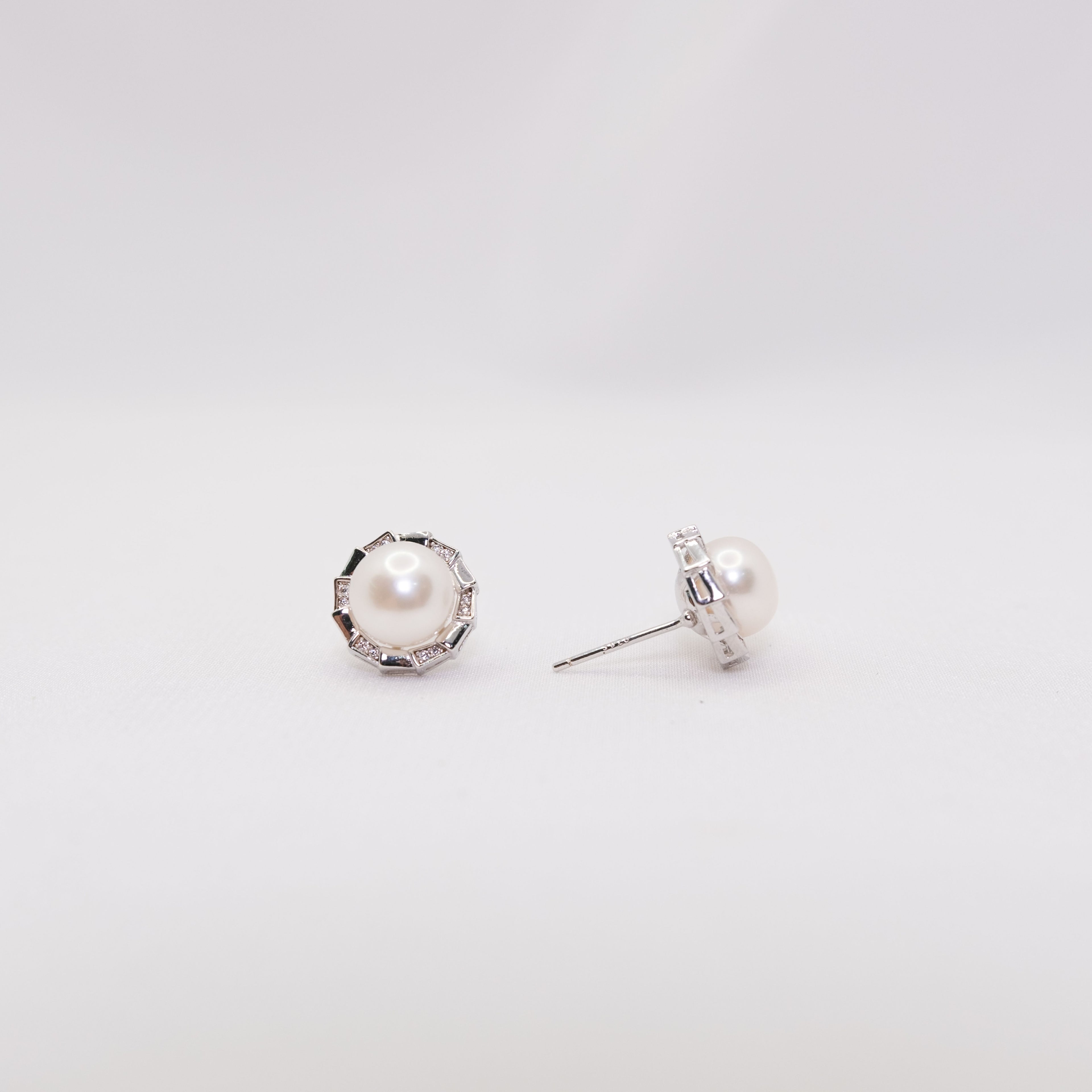 "Sun Disc" Premium Freshwater Pearl Earrings 8mm-8.5mm