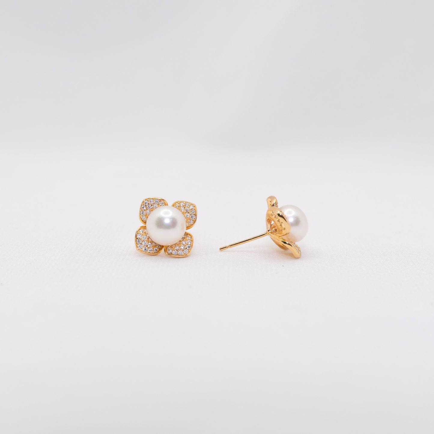 "Rafflesia" Premium Freshwater Pearl 8mm-8.5mm Earring
