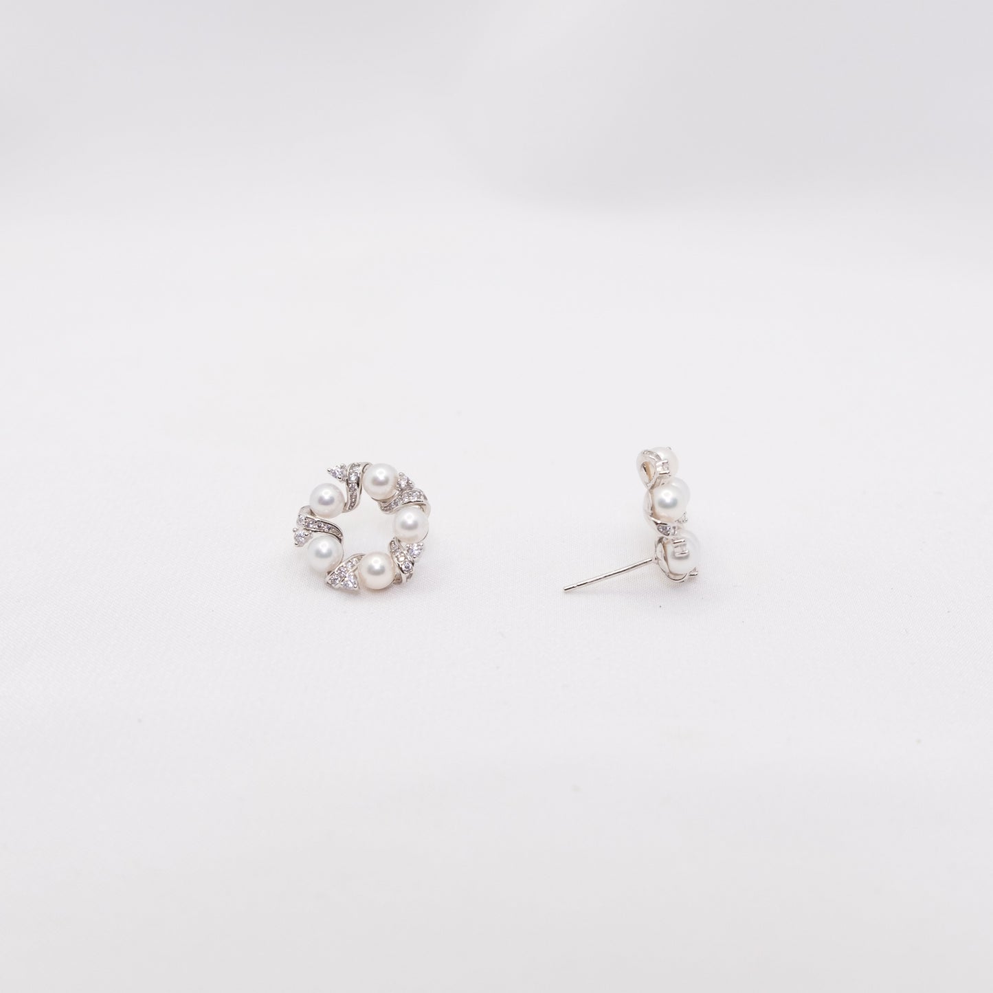 "Serenity" Premium Freshwater Pearl 4mm-4.5mm Earring