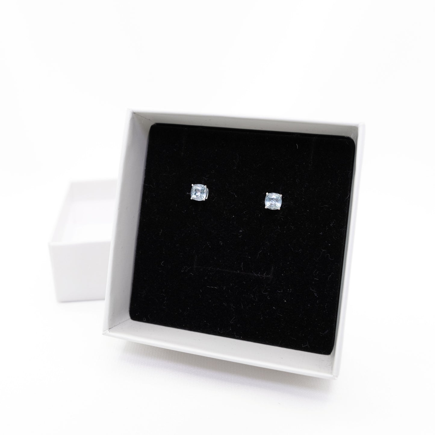 "Aqua Cube" Aquamarine Earring