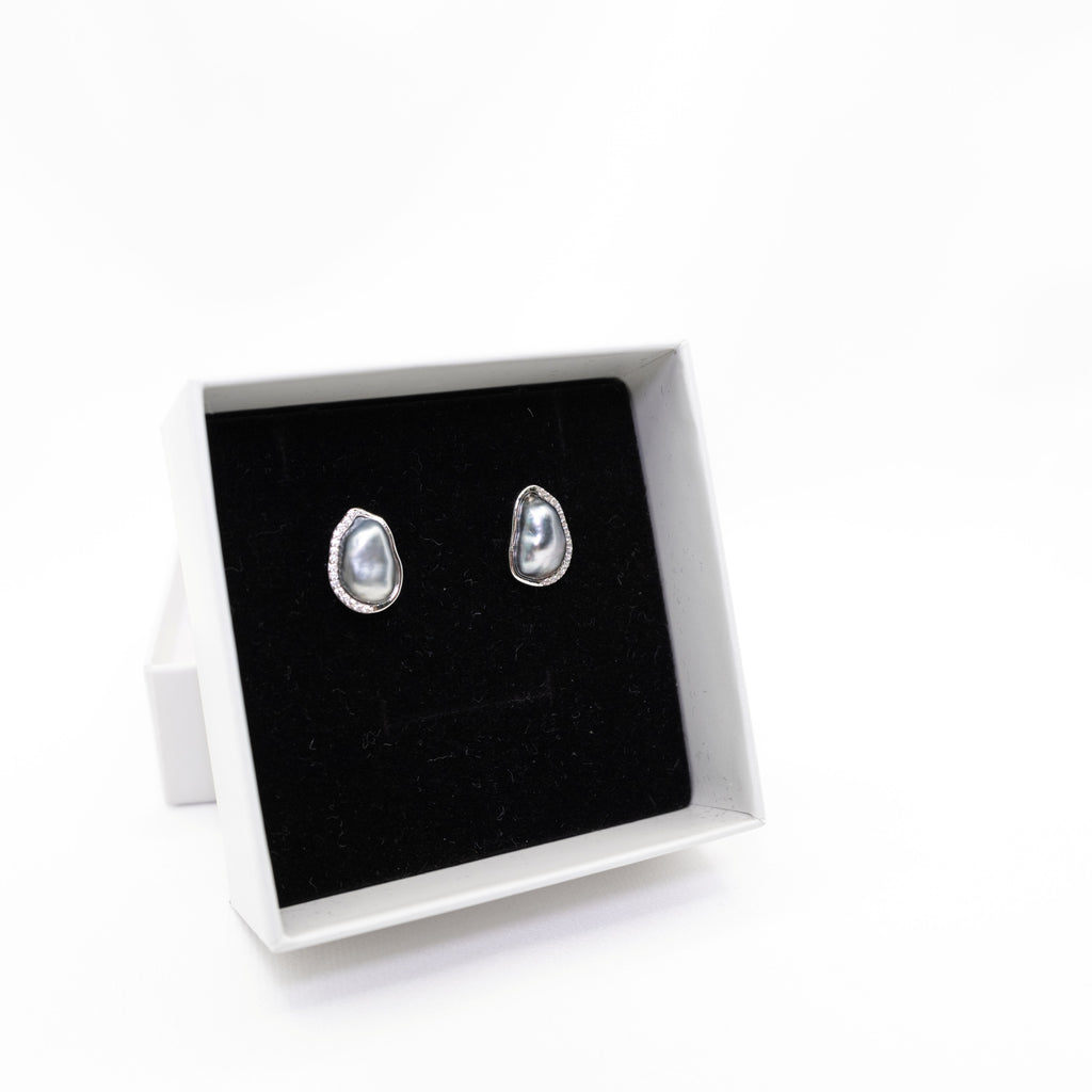 "Diamond Keshi" Premium Freshwater Pearl 10.5mm-11mm Earring