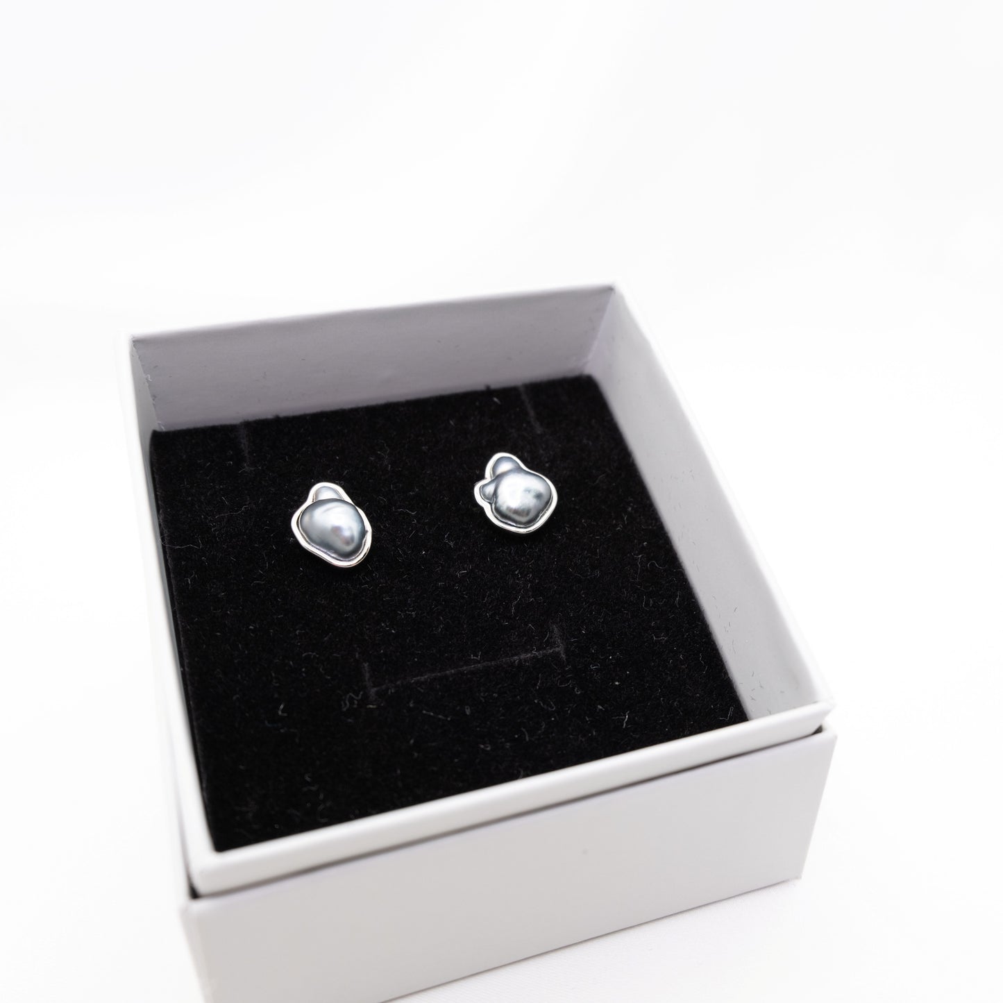 "Keshi" Sea Pearl 7mm-9mm Earring