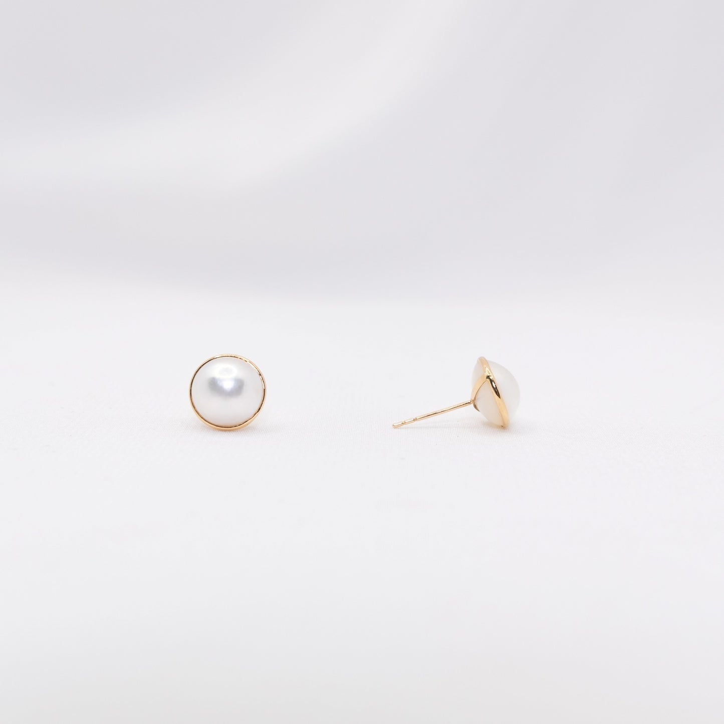 "Grace" Sea Mabe Pearl 9.5mm-10mm Earring