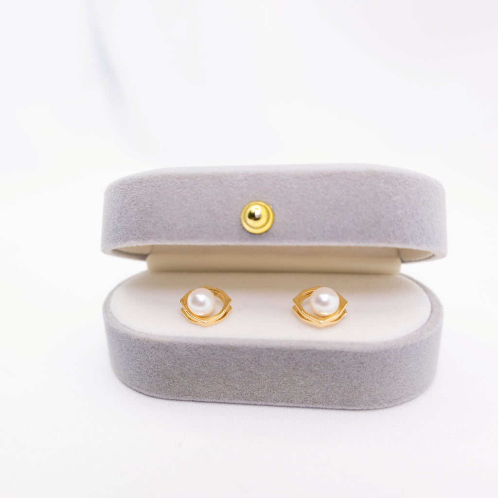 "Mystic Gold" Sea Pearl 5.5mm-6mm Earring