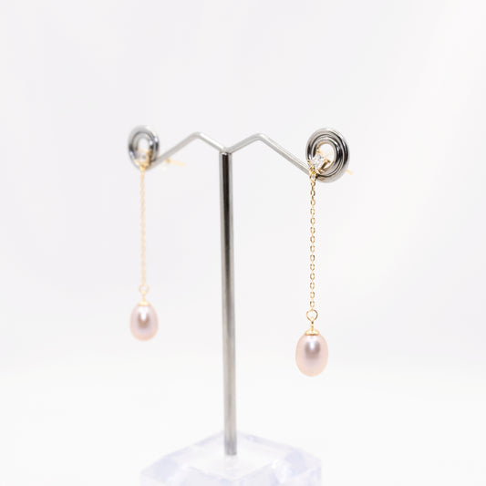 "Dangler" 6A Freshwater Pearl 6.5mm - 7mm Dangling Earring