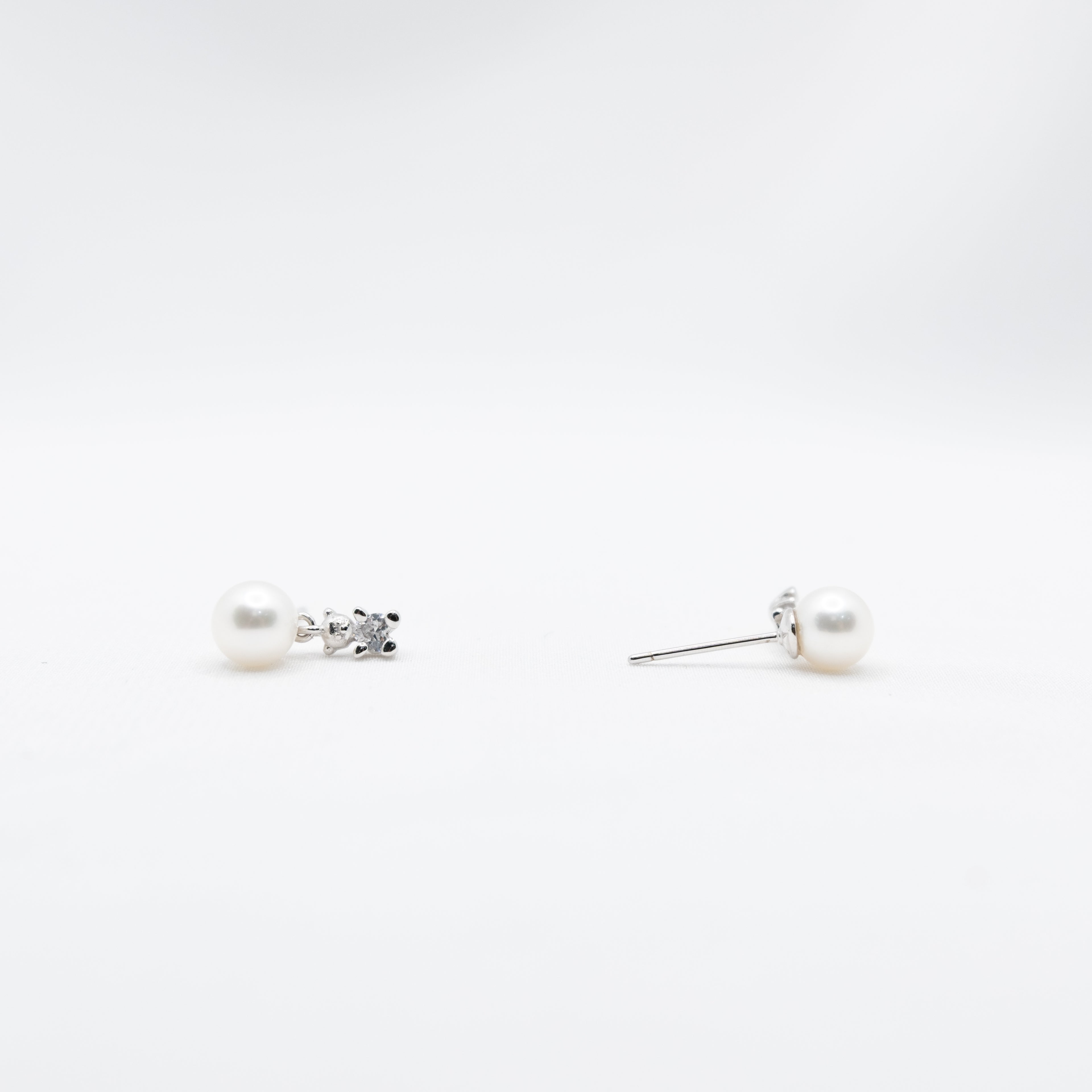 "Mini Teddy" 6A Premium Freshwater Pearl 6mm - 6.5mm Earring