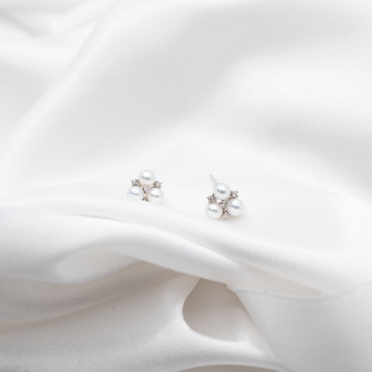 "Michael" 6A Premium Freshwater Pearl 3.5mm - 4mm Earring