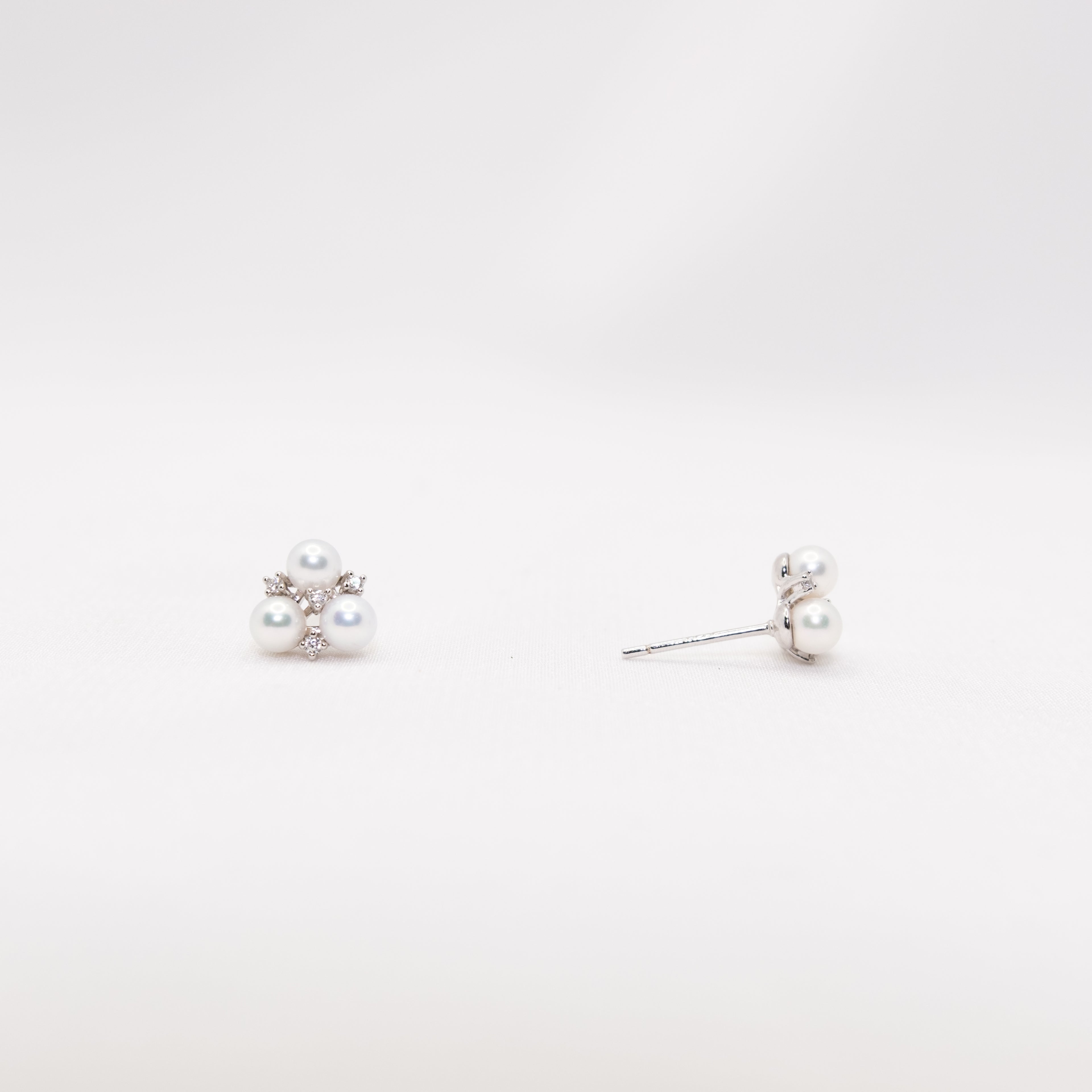 "Michael" 6A Premium Freshwater Pearl 3.5mm - 4mm Earring