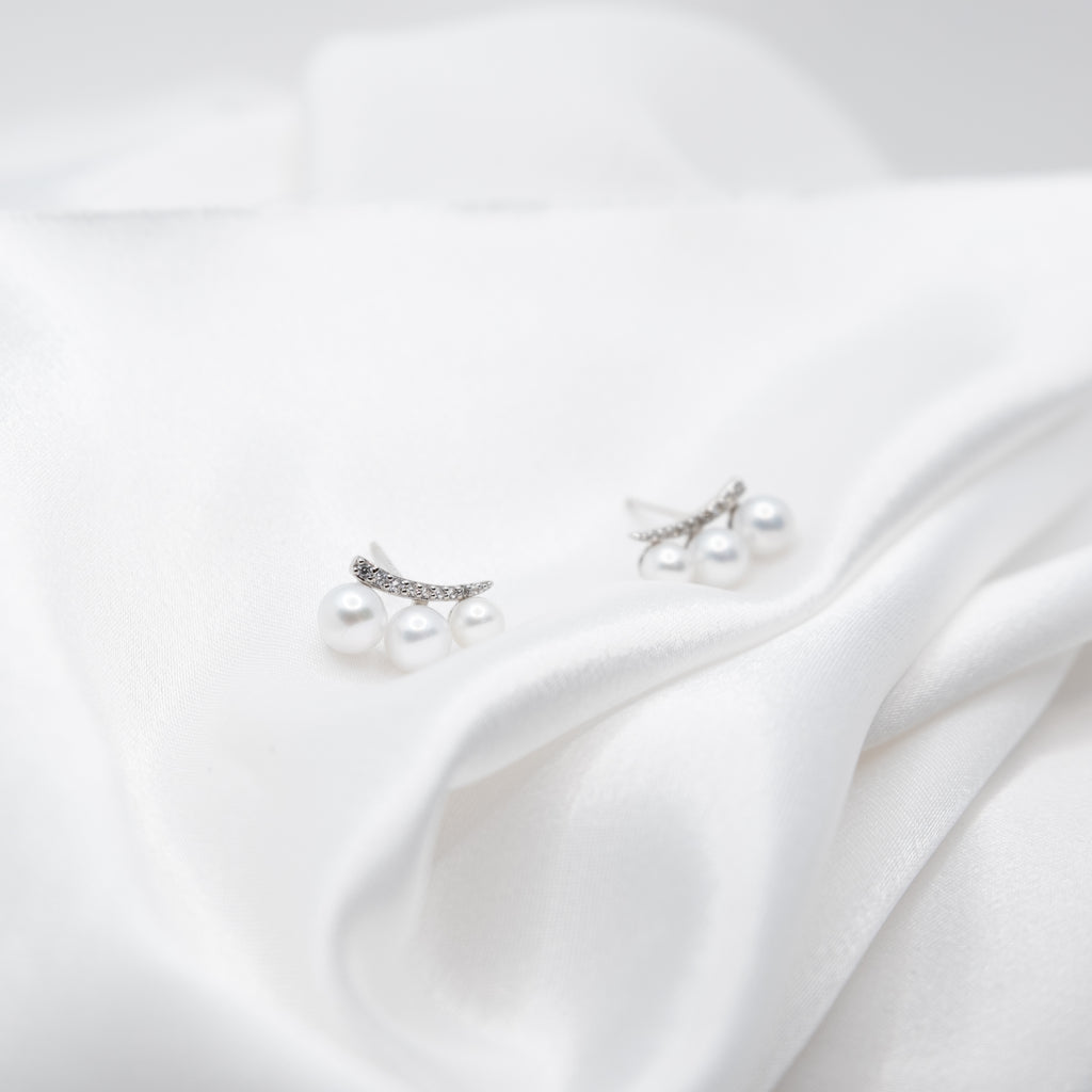 "Musical" 5mm-5.5mm 6A Premium Freshwater Pearl Earring