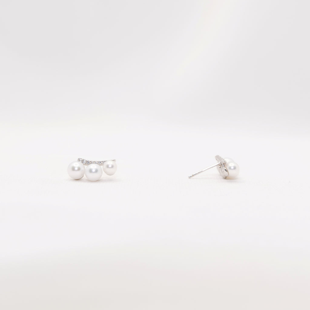 "Musical" 5mm-5.5mm 6A Premium Freshwater Pearl Earring