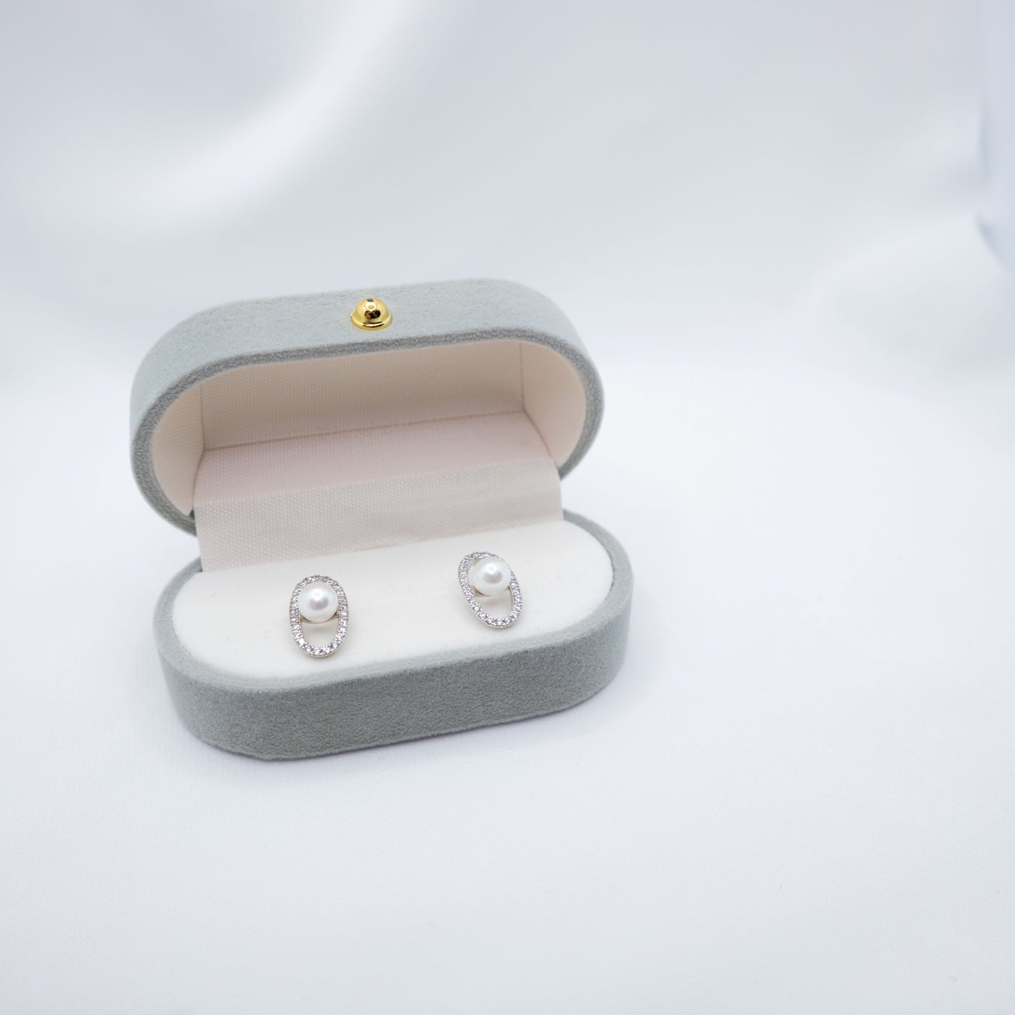 "Sushi" Sea Pearl 6mm-7mm Earring