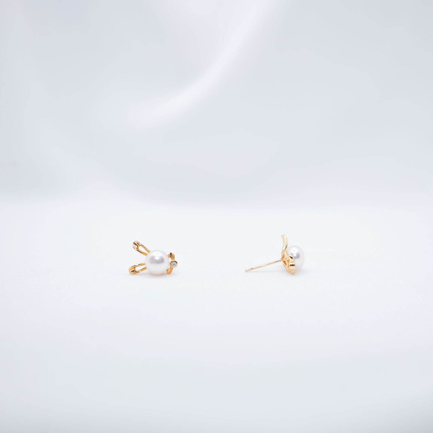 "Gentle Bunny" Freshwater Pearl 7mm -7.5mm Earring