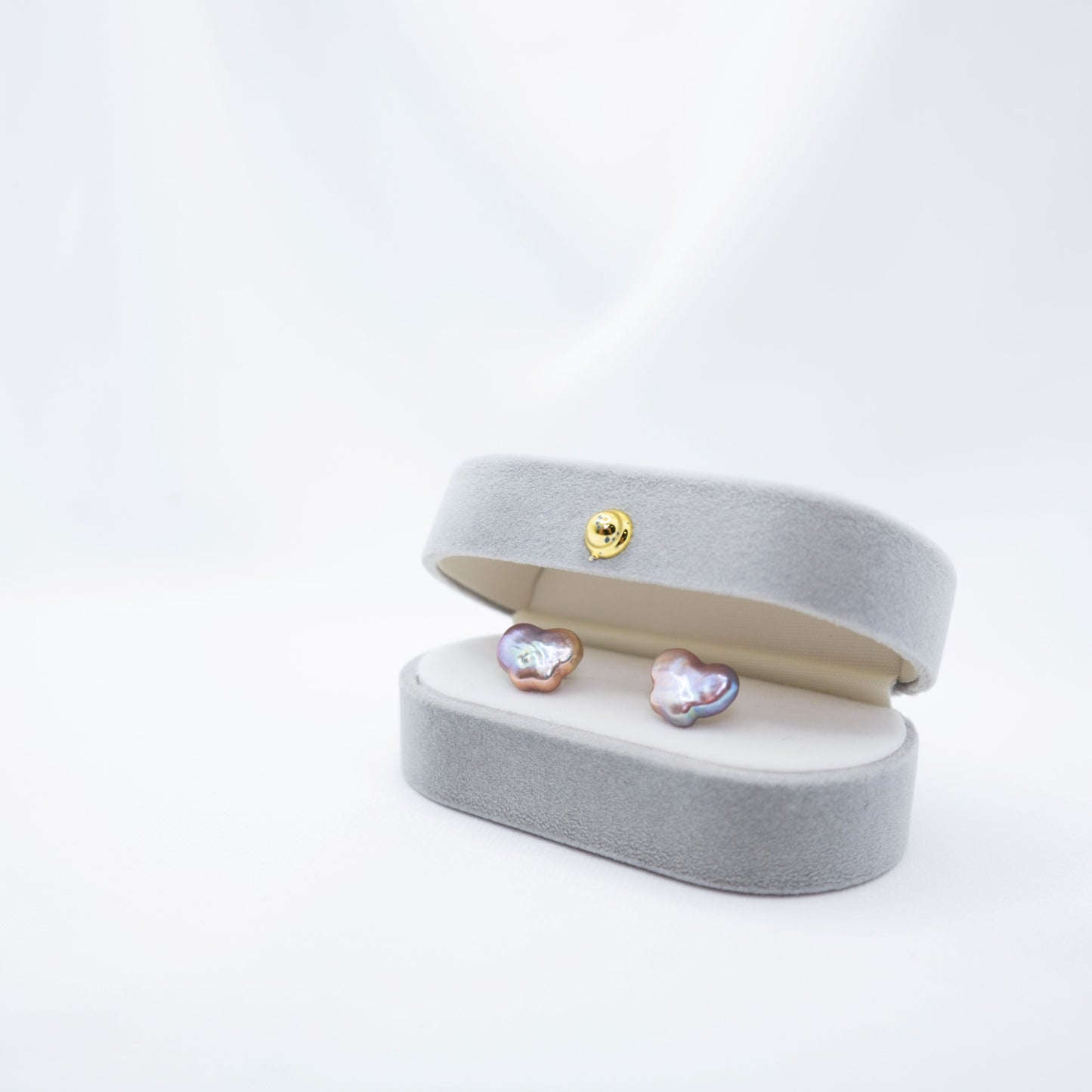 "Baroque Purp" Premium Freshwater Pearl 11mm - 12mm Earring