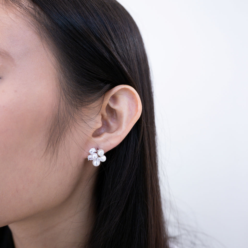 "Snow White" Sea Pearl 4.5mm-6mm Earring