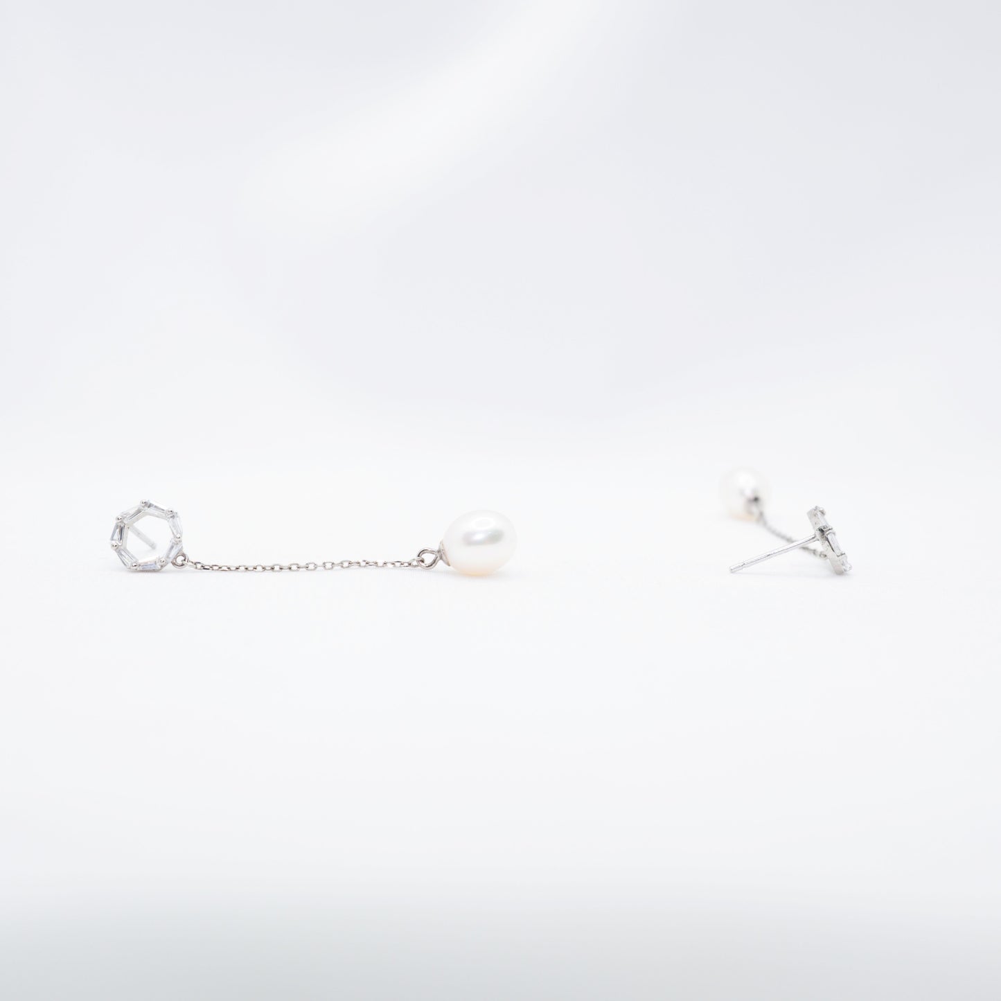 "Heptagon" Premium Freshwater Pearl Earrings 7mm-7.5mm