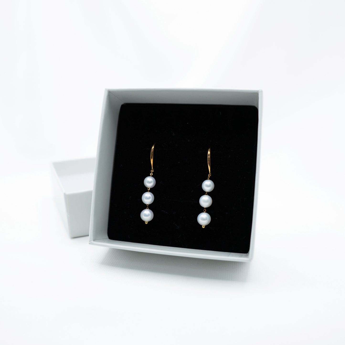 "Ballsy" Premium Freshwater Pearl Dangling Earrings 5.5mm-6mm