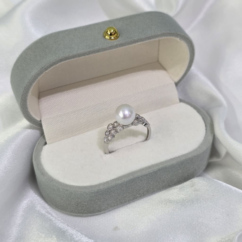 "Vineyard" 8.5-9mm Premium Freshwater Pearl Rings