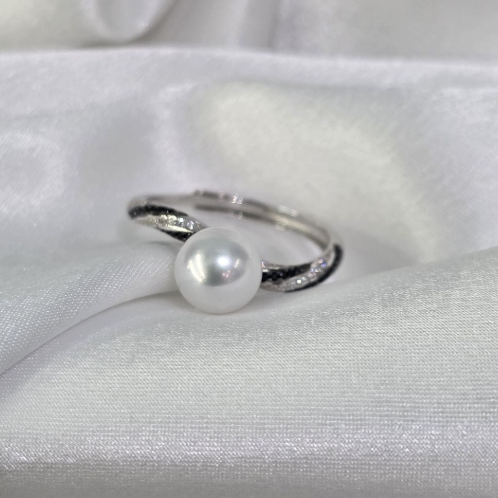 "Xanadu" 7.5-8mm Premium Freshwater Pearl Rings